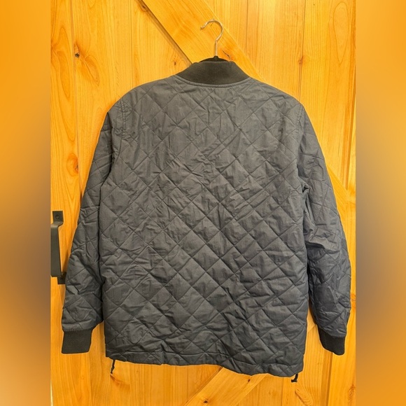 Abercrombie & Fitch Women’s Navy Blue Quilted Reversible Jacket Size L - Picture 5 of 6